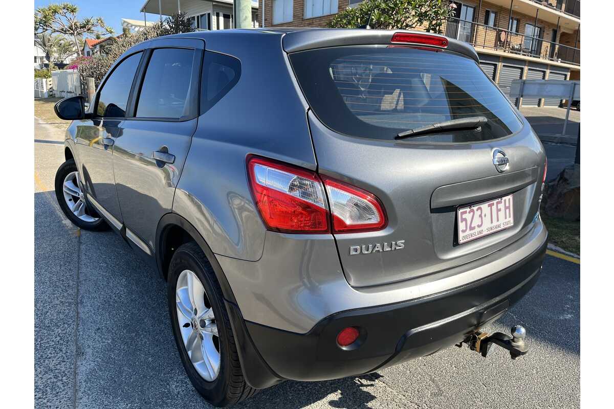 Sold Nissan Dualis St Hatch X Tronic Wd Used Suv Tugun Qld