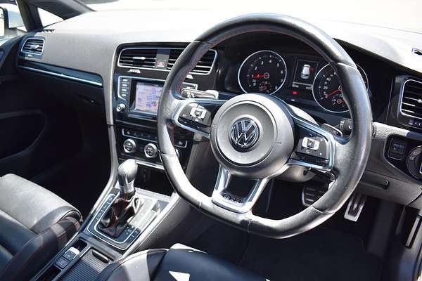2014 Volkswagen Golf GTI 7