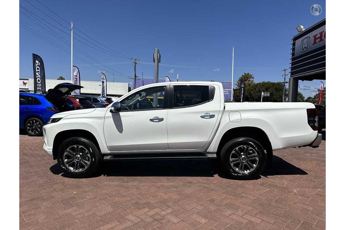 2023 Mitsubishi Triton GLS MR 4X4