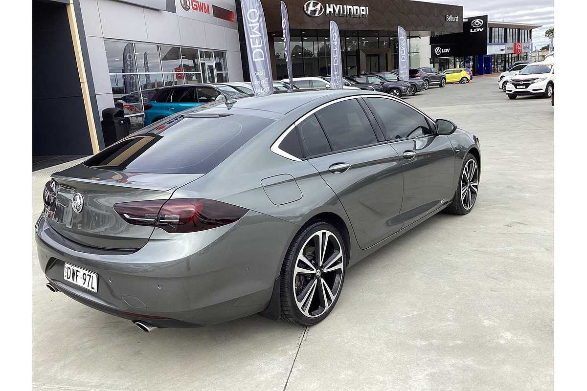 2018 Holden Calais V ZB