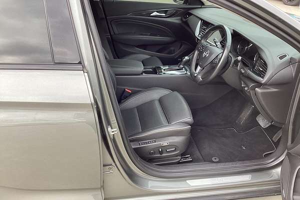 2018 Holden Calais V ZB