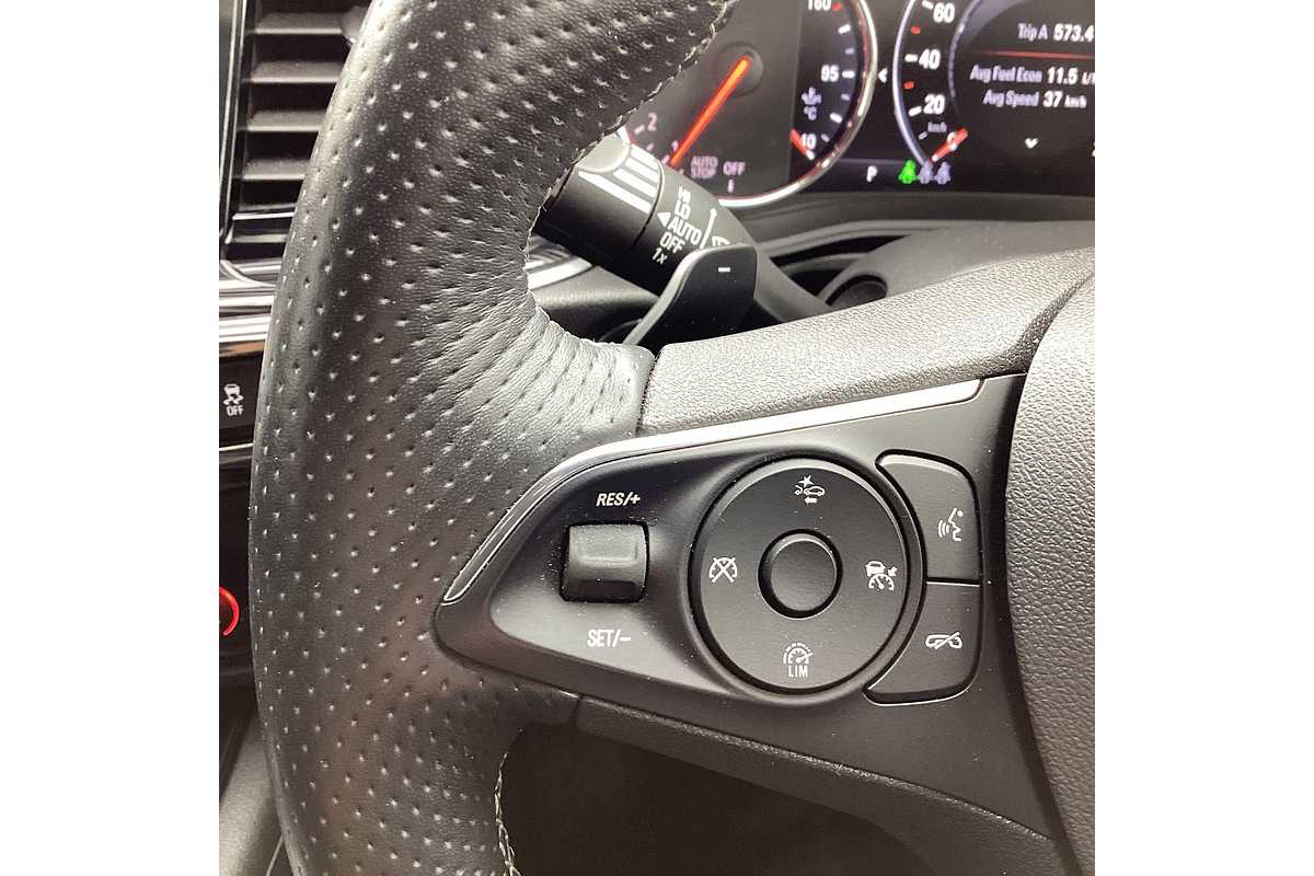 2018 Holden Calais V ZB