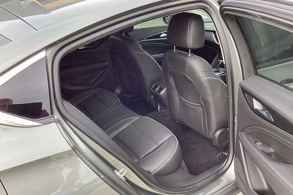 2018 Holden Calais V ZB