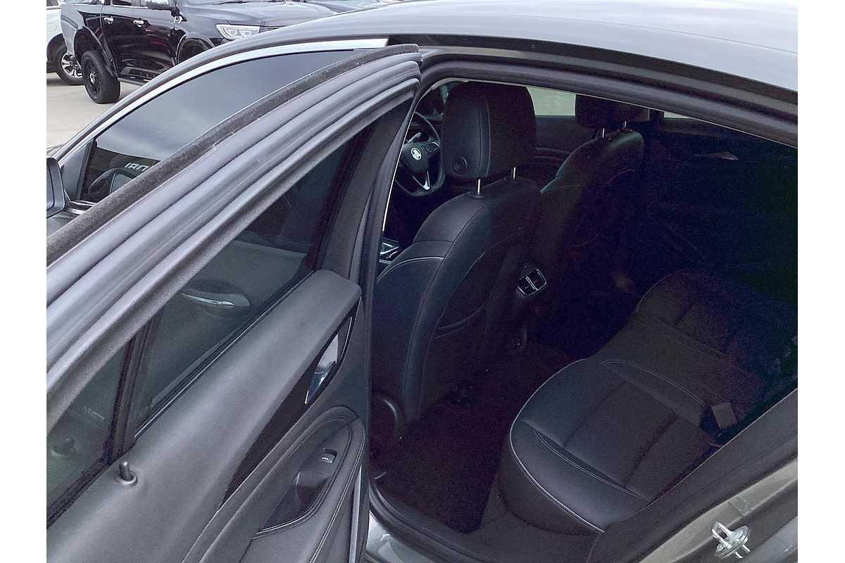 2018 Holden Calais V ZB