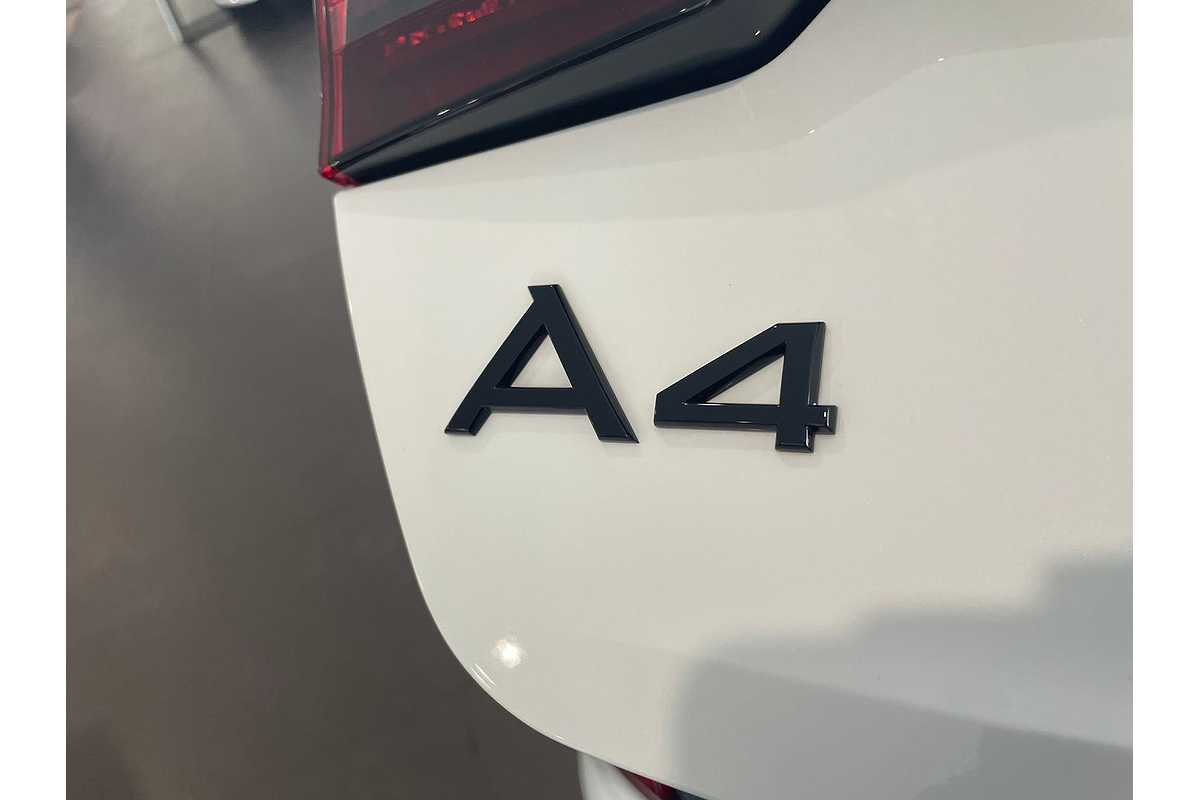 2023 Audi A4 35 TFSI S line B9