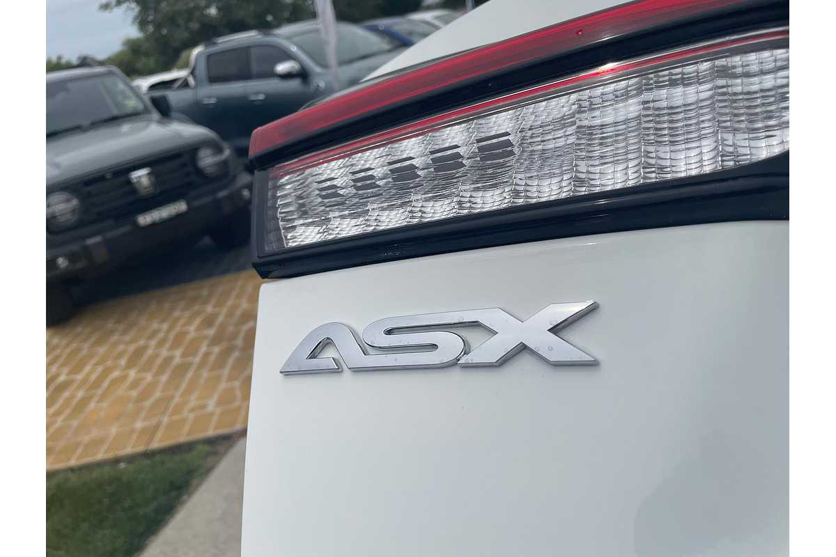 2021 Mitsubishi ASX ES XD