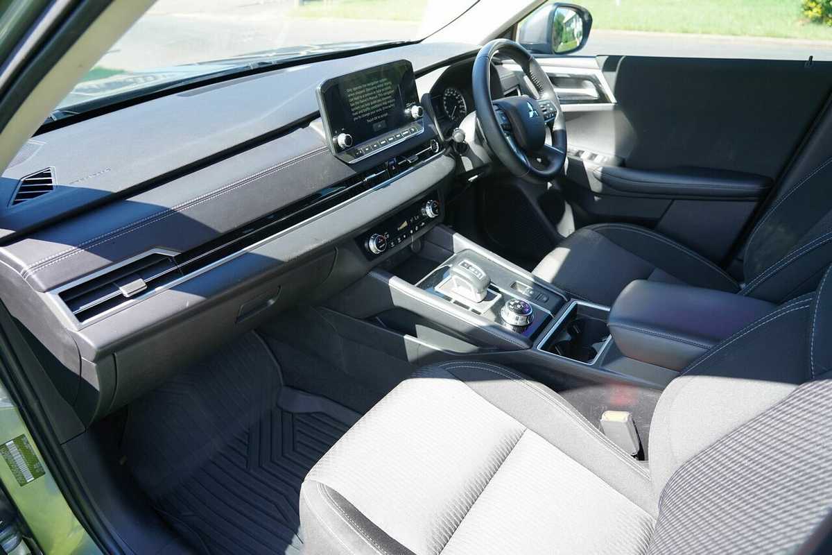 2022 Mitsubishi Outlander ES 7 Seat (2WD) ZM MY22.5