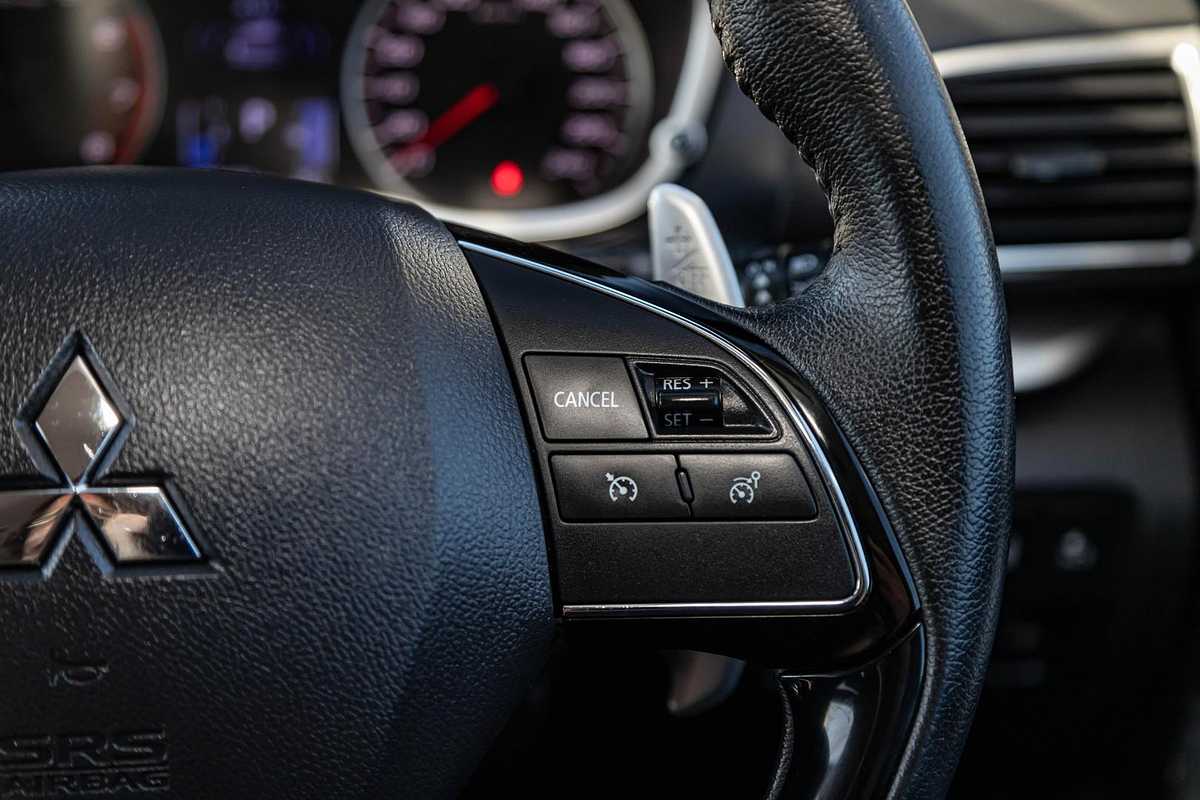 2019 Mitsubishi Eclipse Cross LS YA