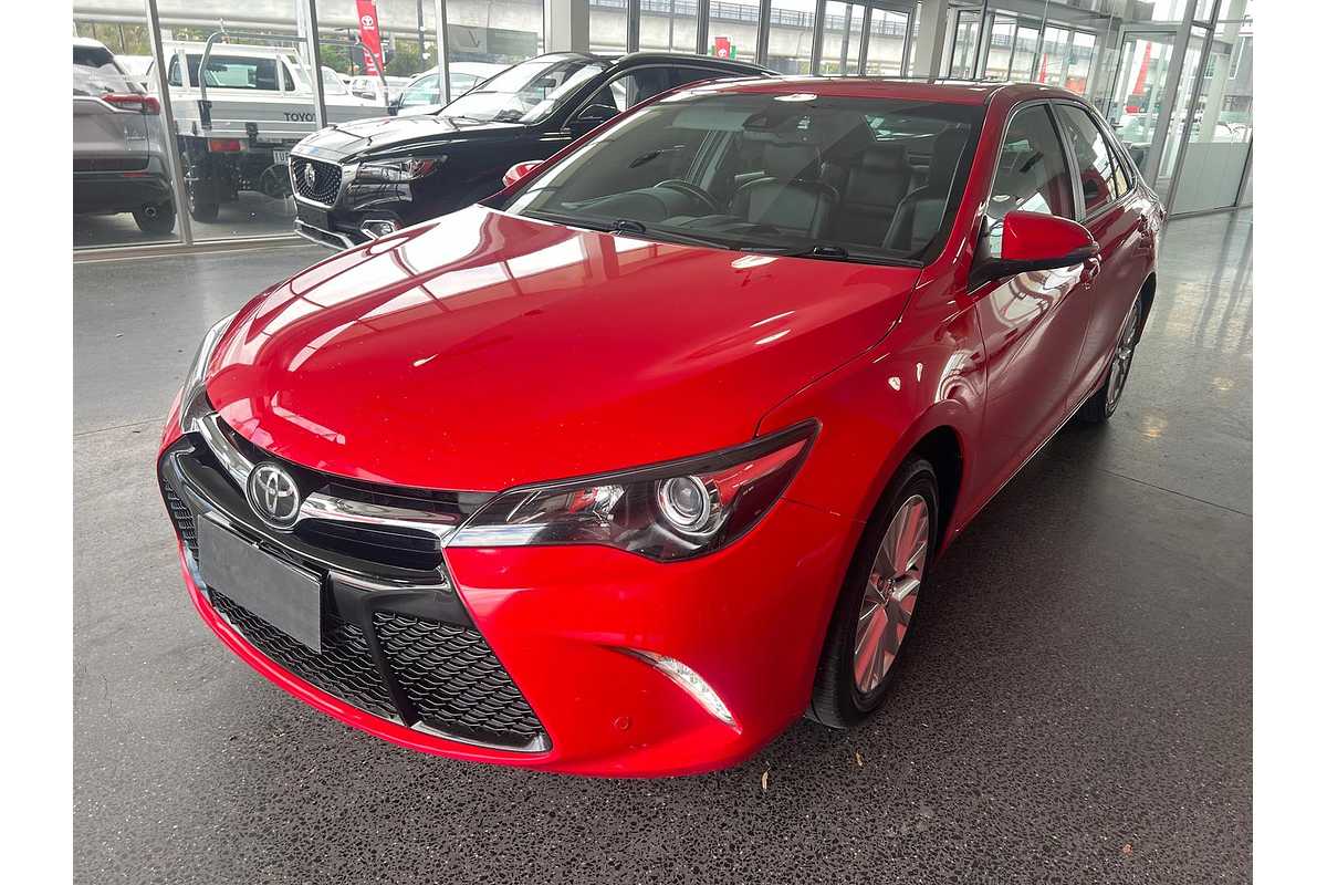 2017 Toyota Camry Atara SL ASV50R