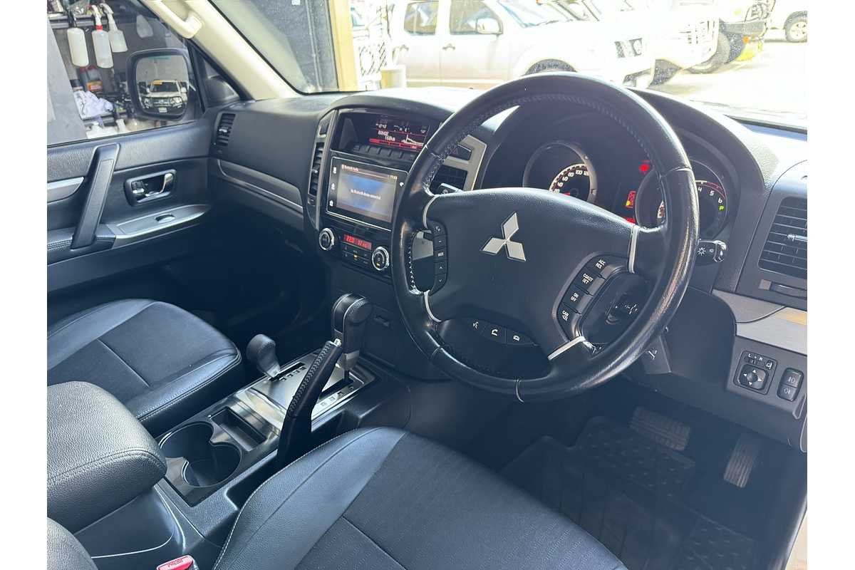 2017 Mitsubishi Pajero GLS LWB (4x4) NX MY18