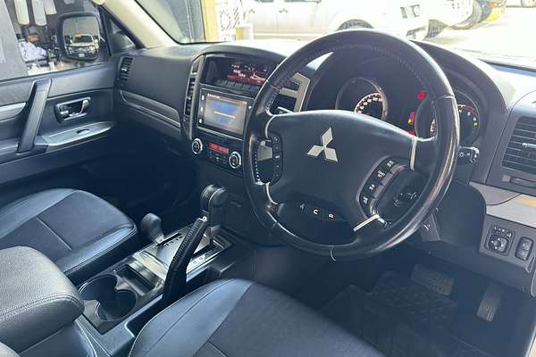 2017 Mitsubishi Pajero GLS LWB (4x4) NX MY18