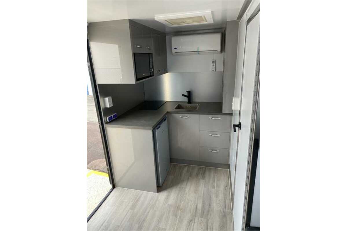 2020 Red Hot Caravans Toy Hauler