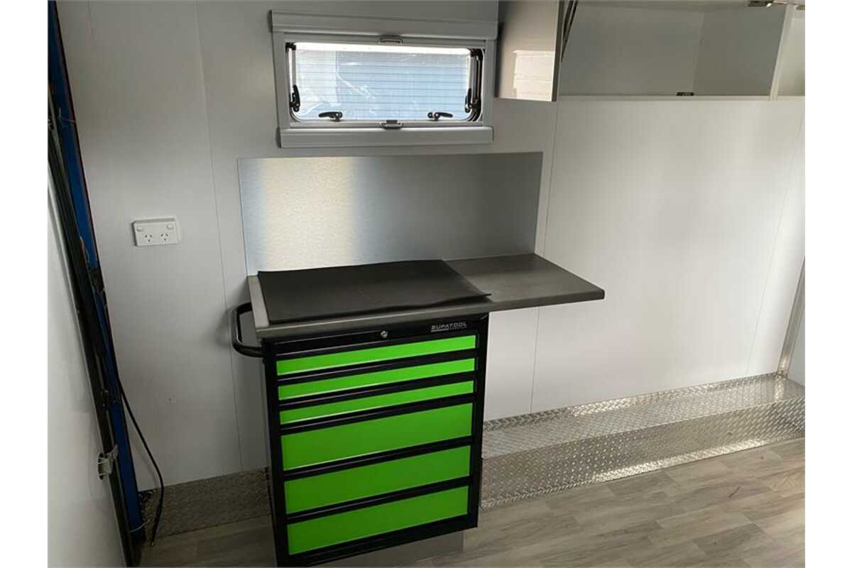 2020 Red Hot Caravans Toy Hauler