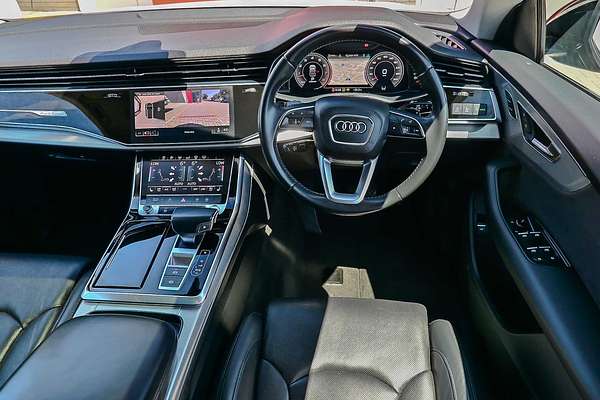 2019 Audi Q8 55 TFSI F1