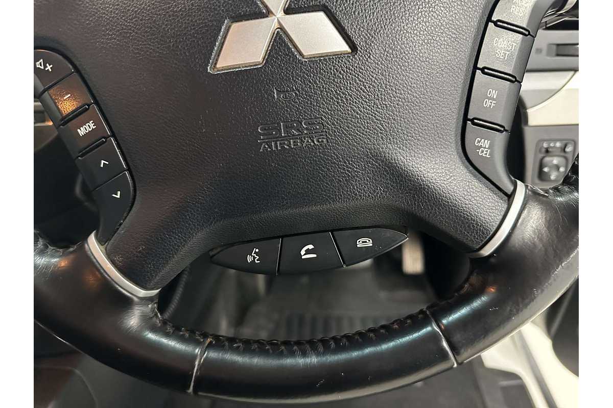 2017 Mitsubishi Pajero GLX NX