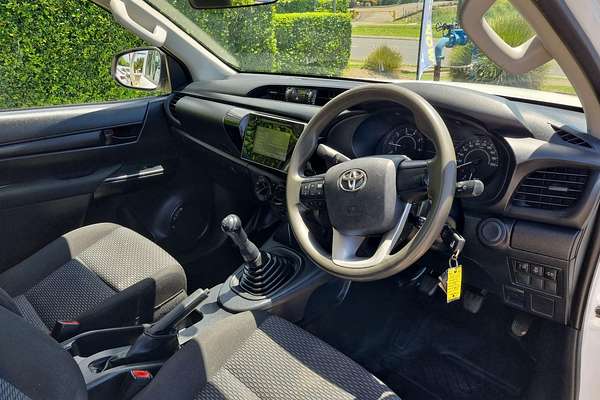 2017 Toyota Hilux Workmate GUN122R Rear Wheel Drive