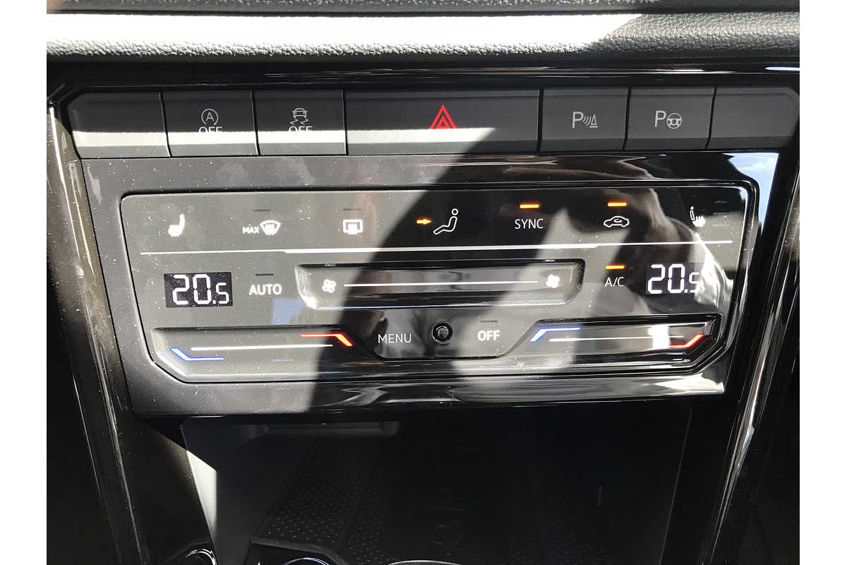 2024 Volkswagen T-Roc R D11