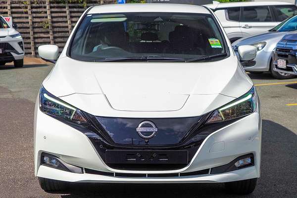 2023 Nissan LEAF ZE1