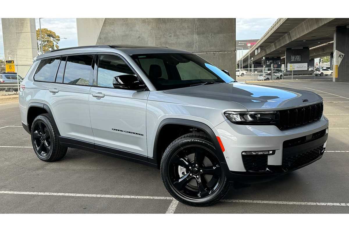 2023 Jeep Grand Cherokee Night Eagle WL