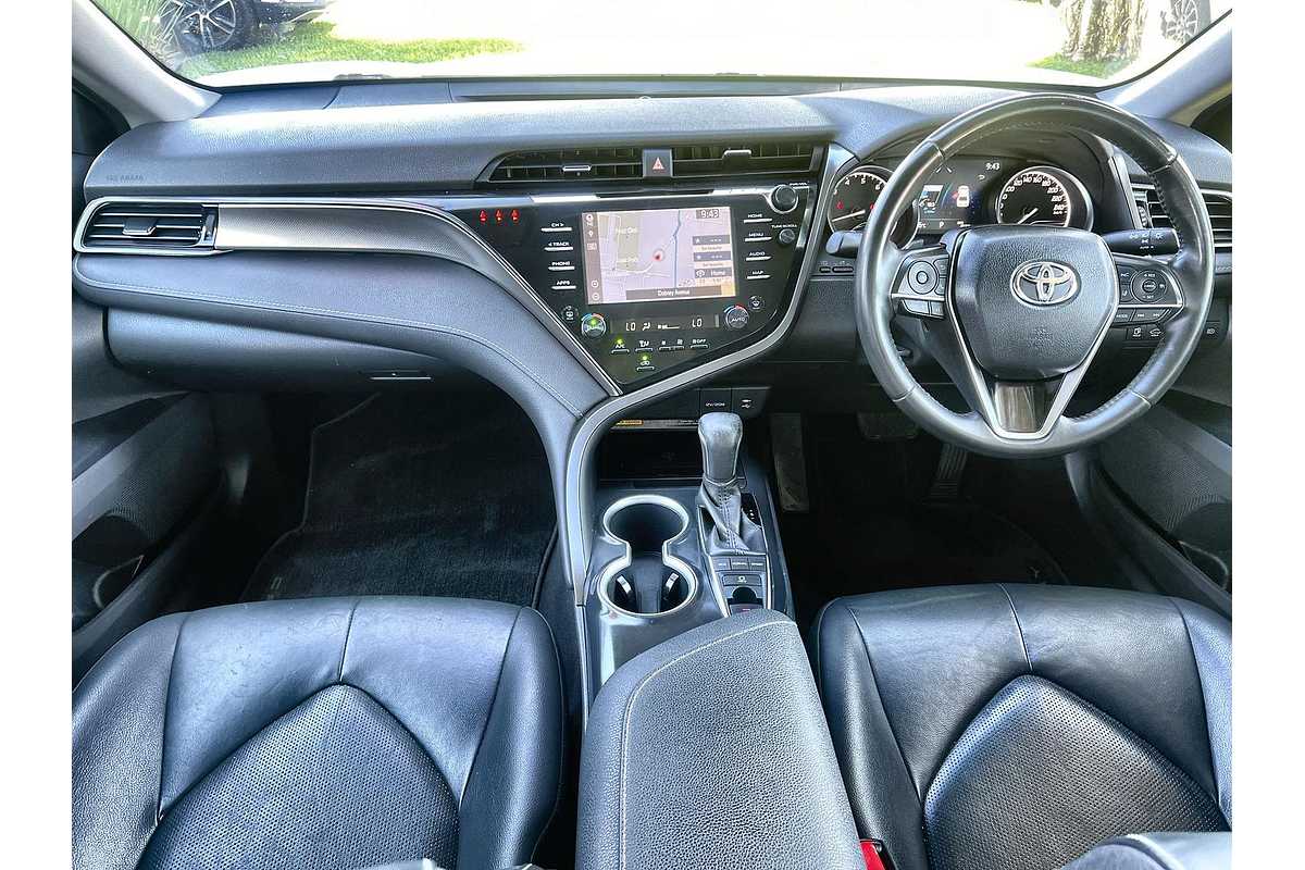 2020 Toyota Camry SX GSV70R