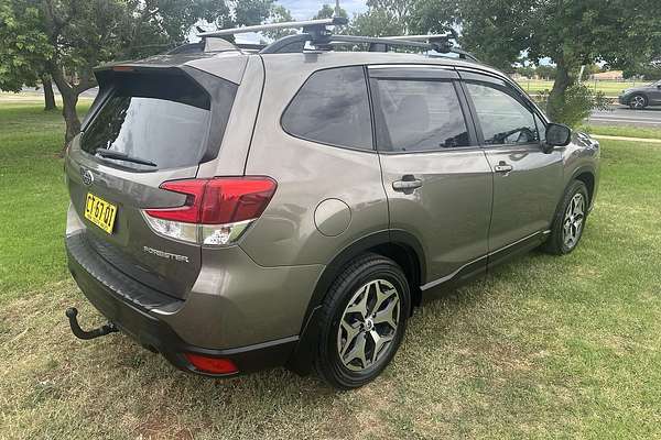 2019 Subaru Forester 2.5i S5