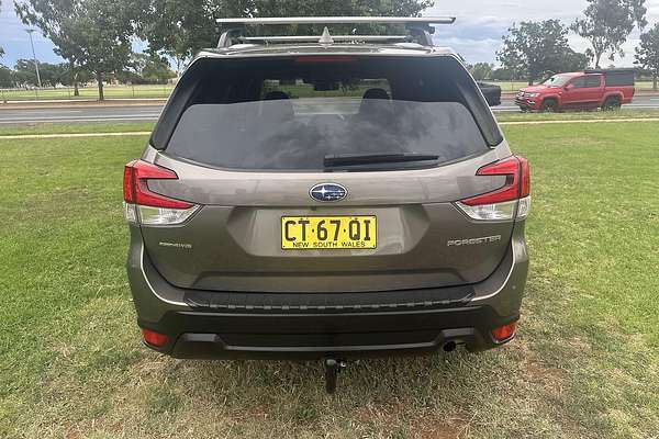 2019 Subaru Forester 2.5i S5