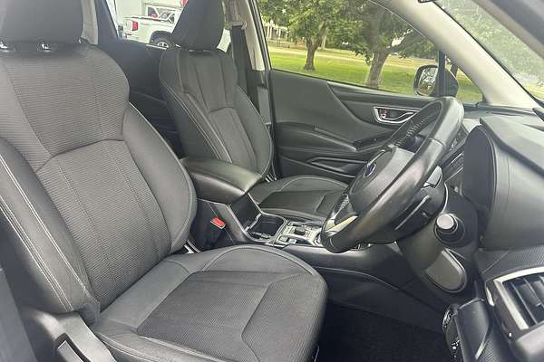 2019 Subaru Forester 2.5i S5