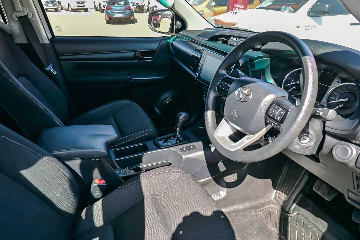 2023 Toyota Hilux SR GUN126R 4X4