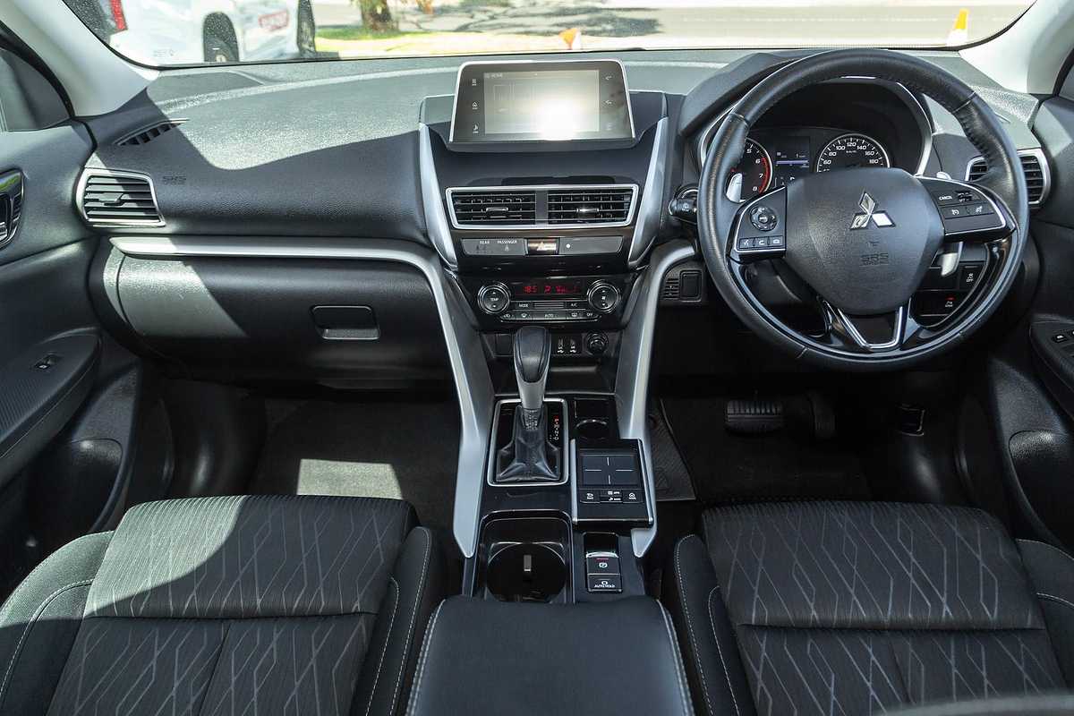 2019 Mitsubishi Eclipse Cross LS YA