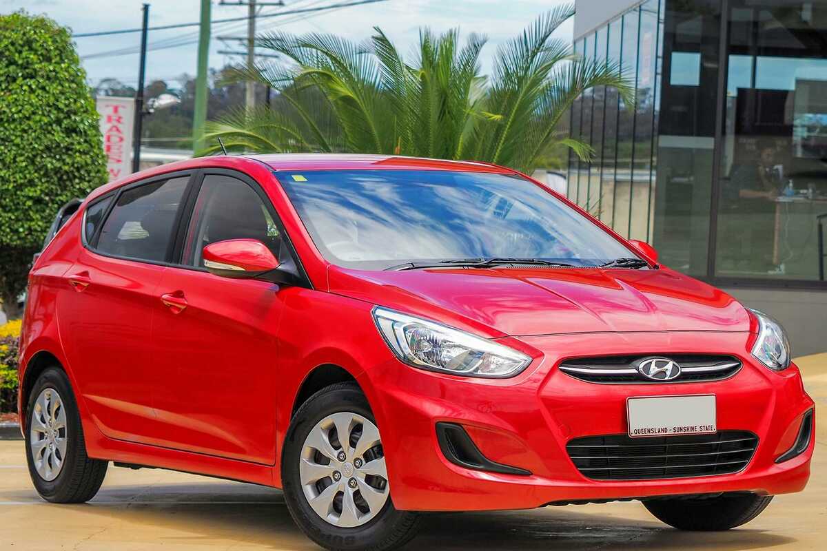 2017 hyundai top accent active