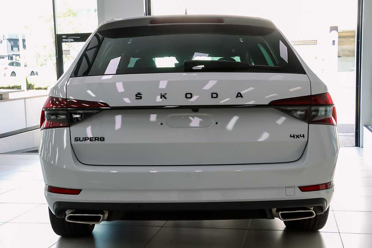 2023 SKODA Superb 206TSI SportLine NP