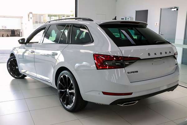 2023 SKODA Superb 206TSI SportLine NP