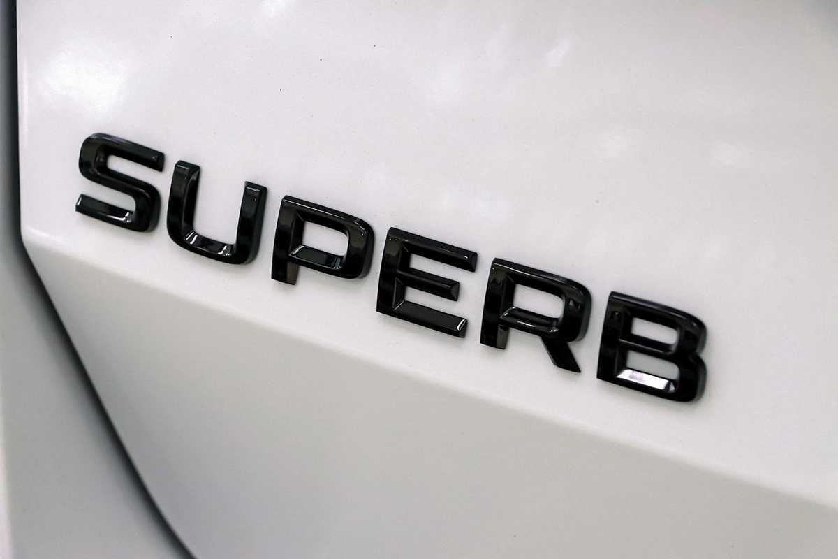 2023 SKODA Superb 206TSI SportLine NP