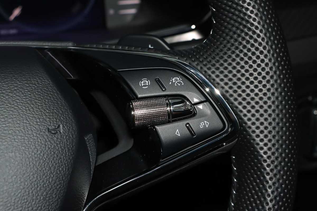 2023 SKODA Superb 206TSI SportLine NP