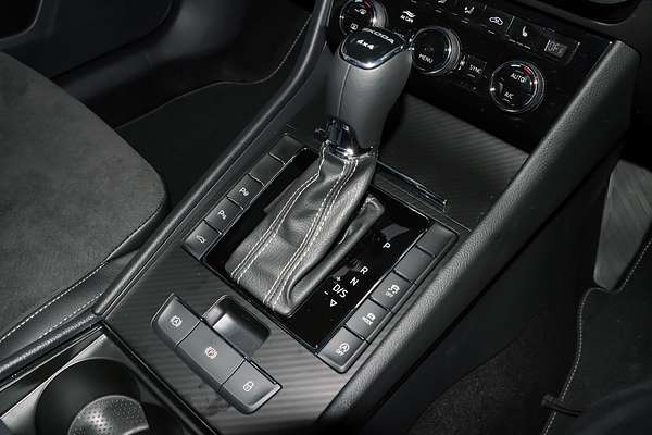 2023 SKODA Superb 206TSI SportLine NP