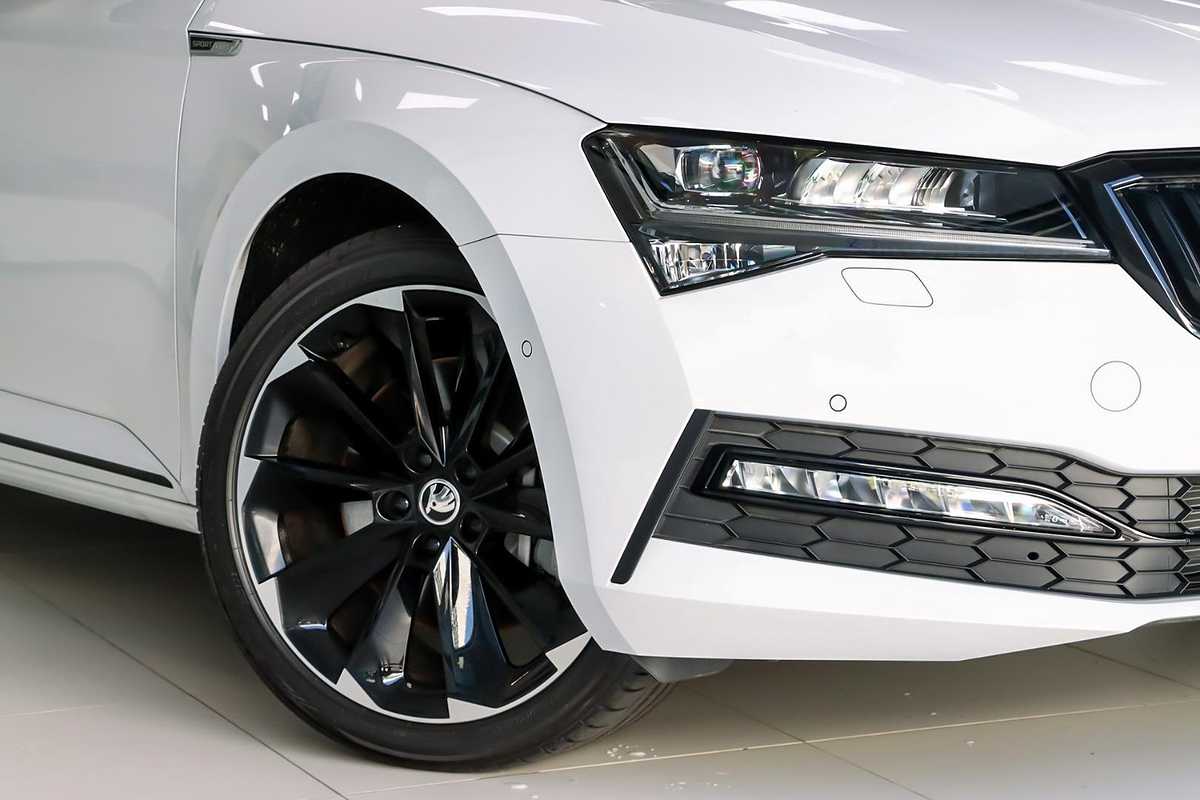 2023 SKODA Superb 206TSI SportLine NP