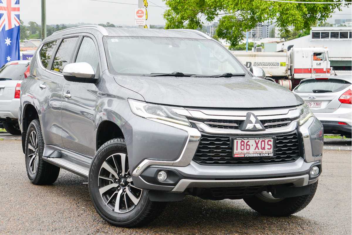 2017 Mitsubishi Pajero Sport GLS QE