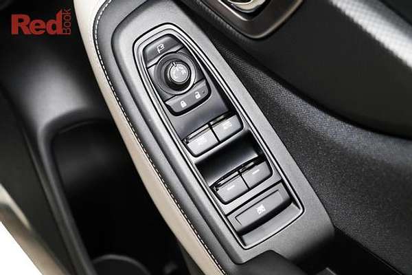 2024 Subaru Forester 2.5i Premium S5