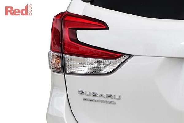 2024 Subaru Forester 2.5i Premium S5