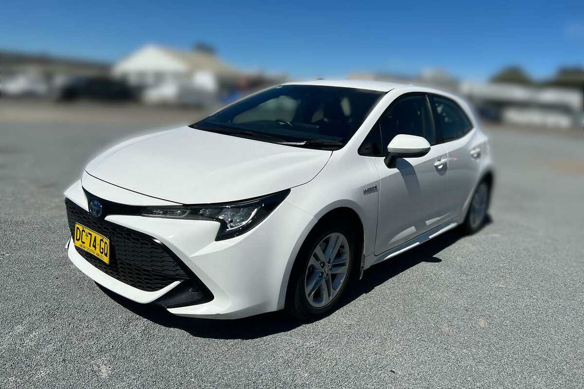 SOLD 2021 Toyota Corolla Ascent Sport Hybrid Used Hatch Wagga