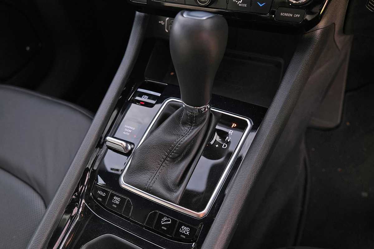 2022 Jeep Compass S-Limited M6
