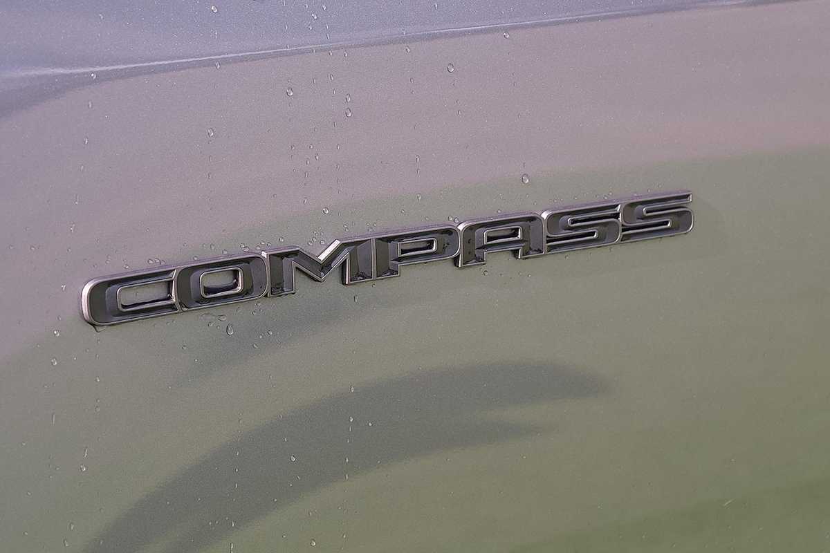 2022 Jeep Compass S-Limited M6