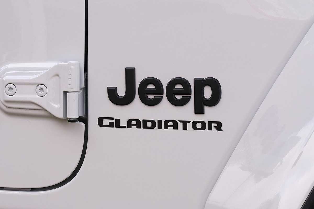 2022 Jeep Gladiator Night Eagle JT 4X4