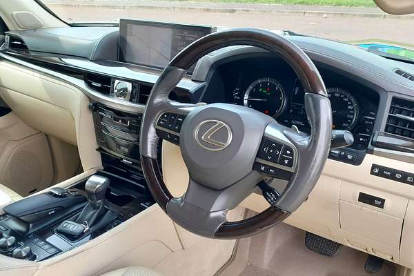 2017 Lexus LX LX570 URJ201R