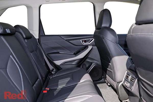 2024 Subaru Forester 2.5i-S S5