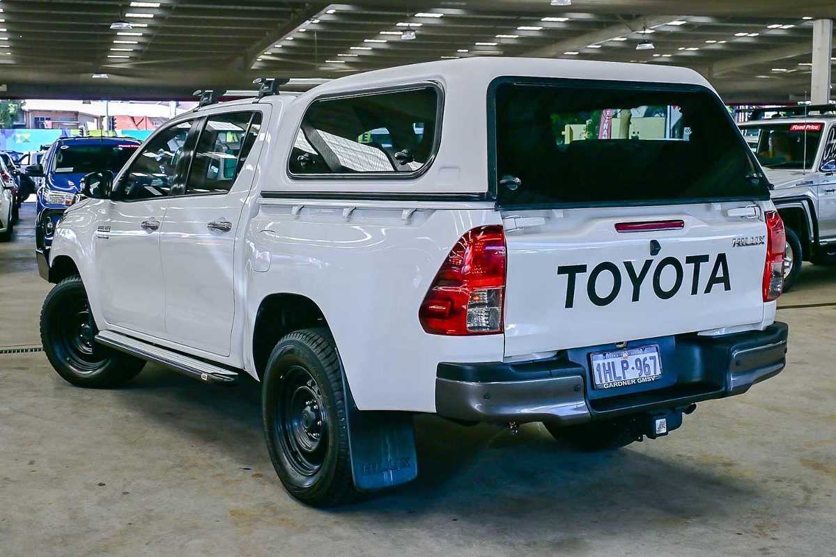 2017 Toyota Hilux SR GUN126R 4X4