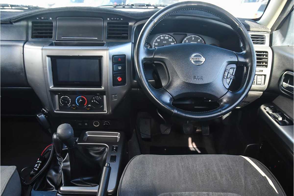 2011 Nissan Patrol ST GU 7