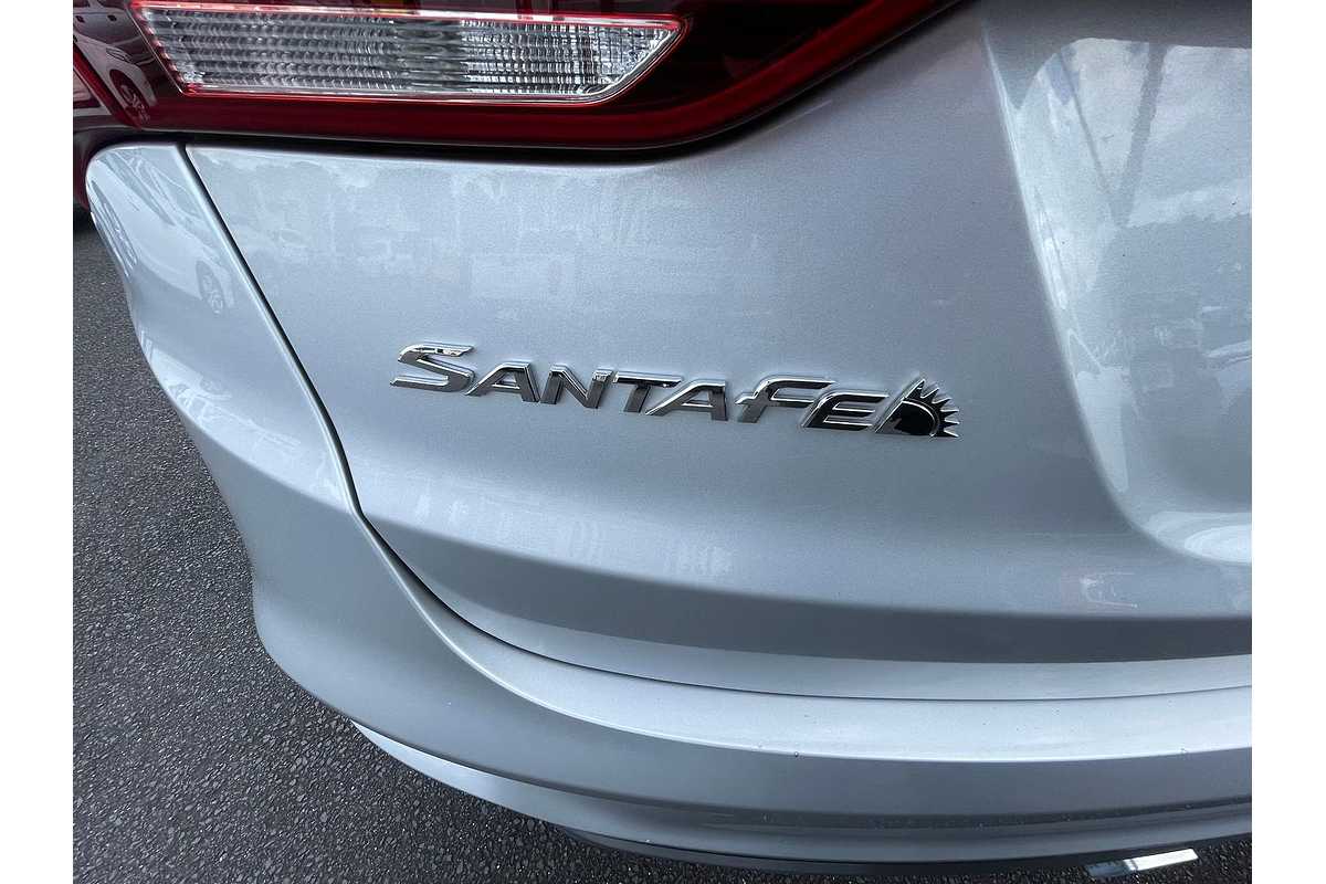 2016 Hyundai Santa Fe Elite DM3 Series II