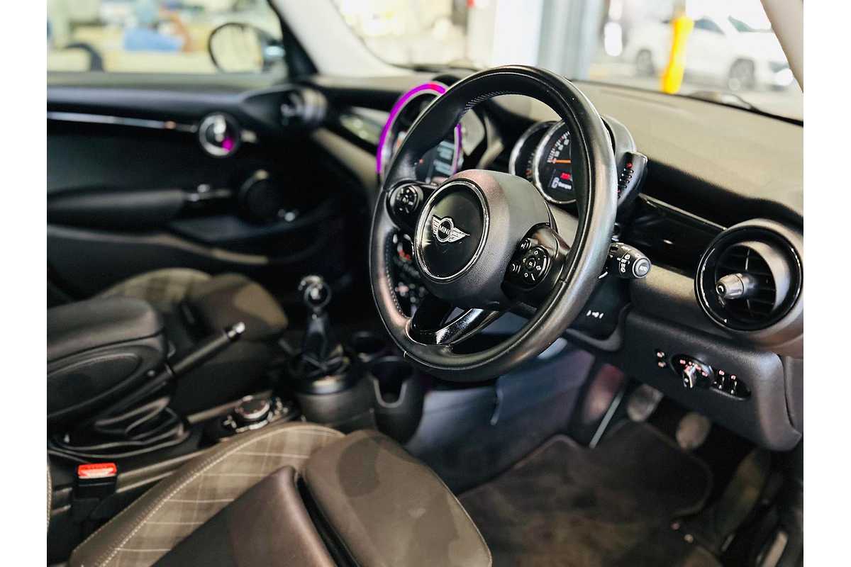 2016 MINI Hatch Cooper F55