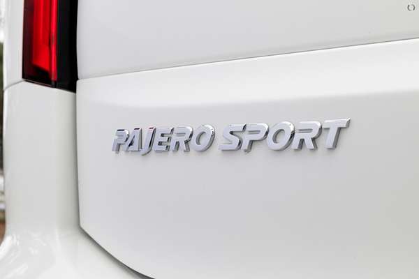 2024 Mitsubishi Pajero Sport GLX QF